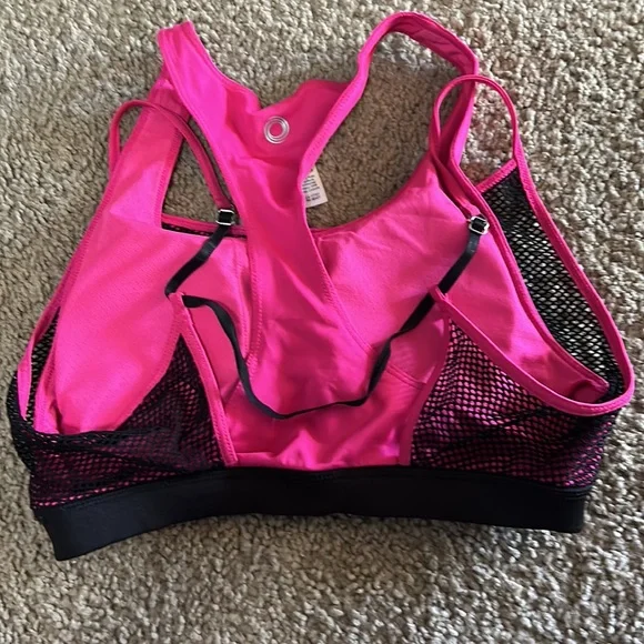 Sports bra - Picture 3 of 4